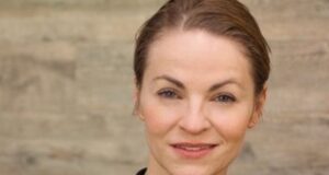 Weighing up particles, EVOH-based liquid agents and glues in MMA embolisation